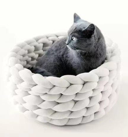 Super Soft Woven Cat Nest